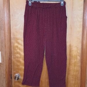 Acting Pro size 1X Plum color with black polka dot